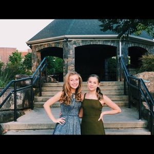 Meet your Posher, Isa